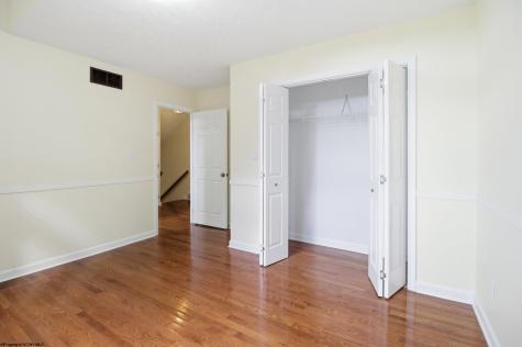 4699 Shadyside Lane Morgantown WV 26508