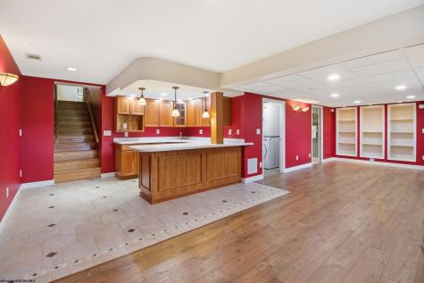 4699 Shadyside Lane Morgantown WV 26508