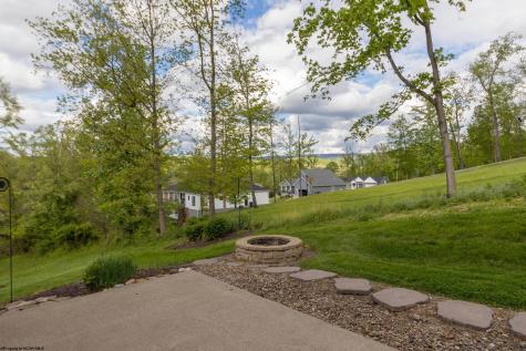 4699 Shadyside Lane Morgantown WV 26508