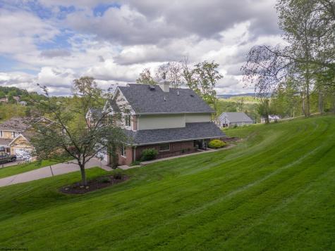 4699 Shadyside Lane Morgantown WV 26508