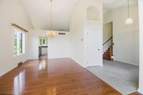 4699 Shadyside Lane Morgantown WV 26508