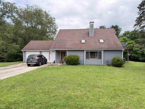 220 Red Oak Lane Elkins WV 26241