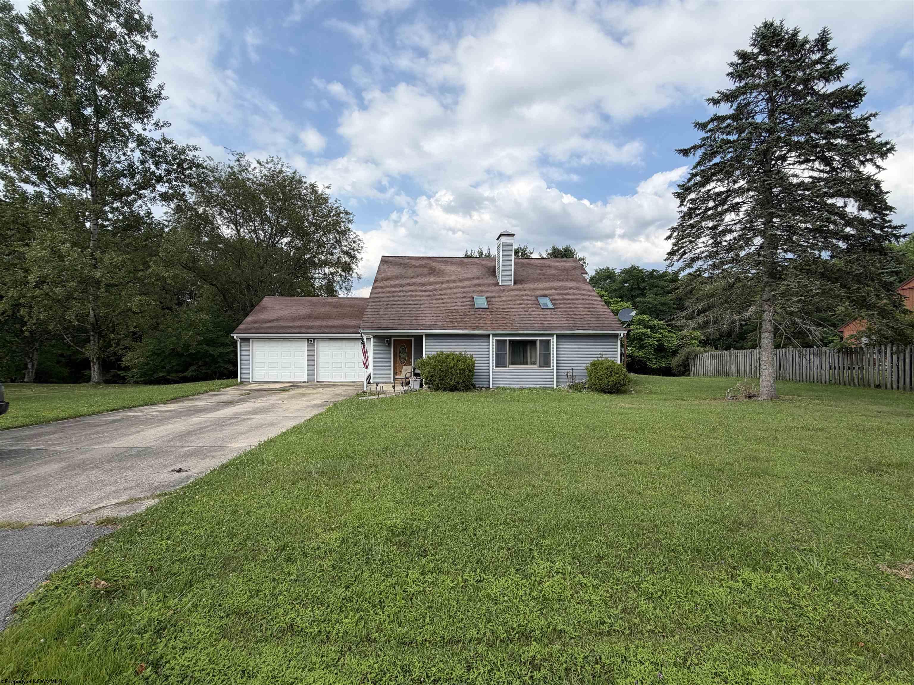 220 Red Oak Lane Elkins WV 26241