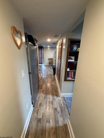 220 Red Oak Lane Elkins WV 26241