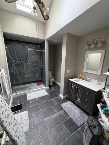 220 Red Oak Lane Elkins WV 26241
