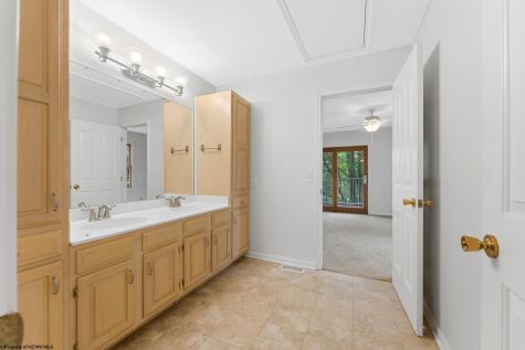 3607 Monarch Court Morgantown WV 26508-0000