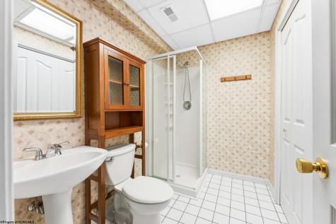 3607 Monarch Court Morgantown WV 26508-0000
