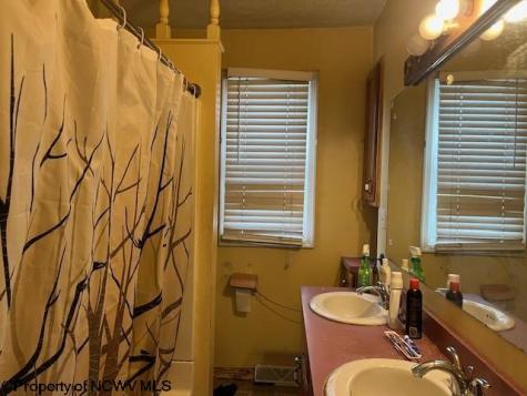 116 Russell Street Fairmont WV 26554