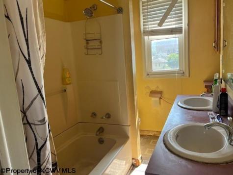 116 Russell Street Fairmont WV 26554