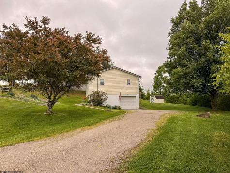 1546 Blue Horizon Drive Morgantown WV 26501