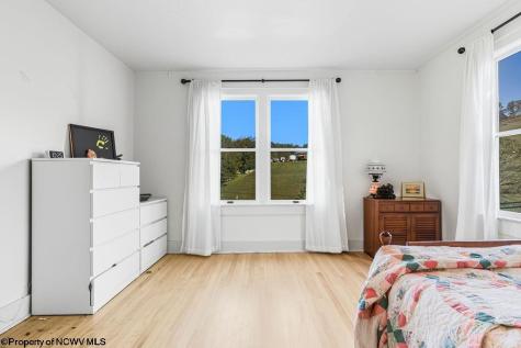 1116 E Grafton Road Fairmont WV 26554
