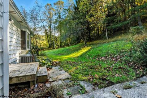 1116 E Grafton Road Fairmont WV 26554