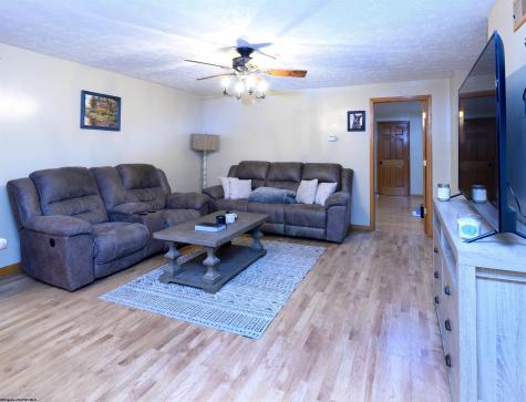 274 Horseshoe Drive East Bruceton Mills WV 26525