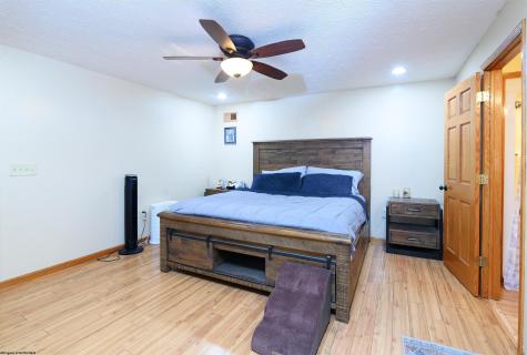 274 Horseshoe Drive East Bruceton Mills WV 26525