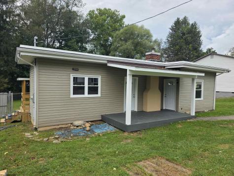 36 Park Street Shinnston WV 26431