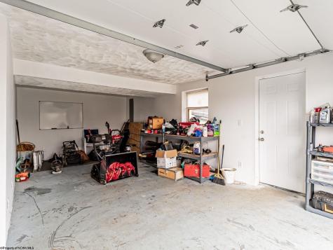 210 Rosedale Hill Road Maidsville WV 26541