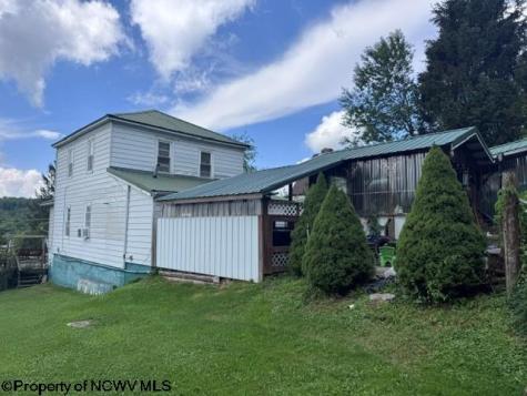 138 Brown Street Thomas WV 26292