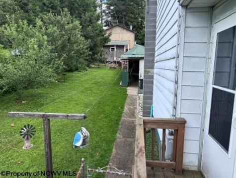 138 Brown Street Thomas WV 26292