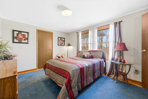 515 Suncrest Boulevard Fairmont WV 26554