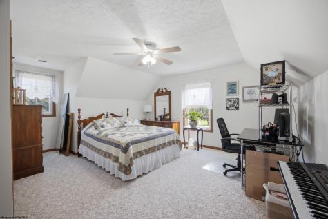 39 Glen Court Bridgeport WV 26330