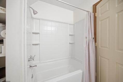 39 Glen Court Bridgeport WV 26330