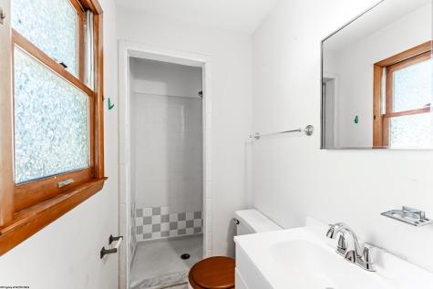 913 Briarwood Court Morgantown WV 26505