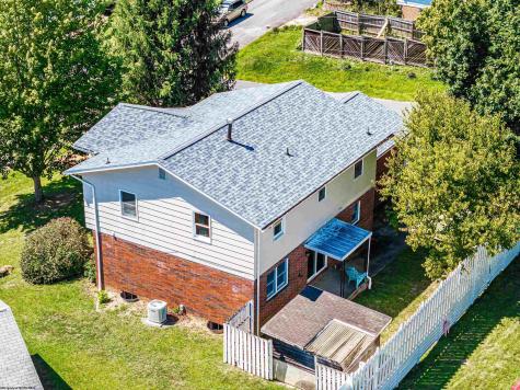 913 Briarwood Court Morgantown WV 26505