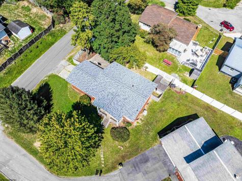 913 Briarwood Court Morgantown WV 26505