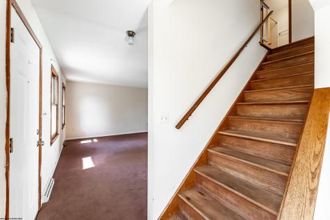 913 Briarwood Court Morgantown WV 26505