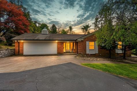1188 Sands Drive Fairmont WV 26554
