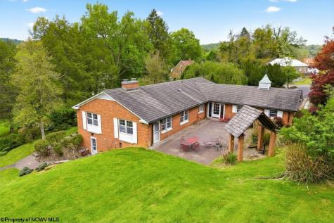 1188 Sands Drive Fairmont WV 26554