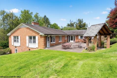 1188 Sands Drive Fairmont WV 26554