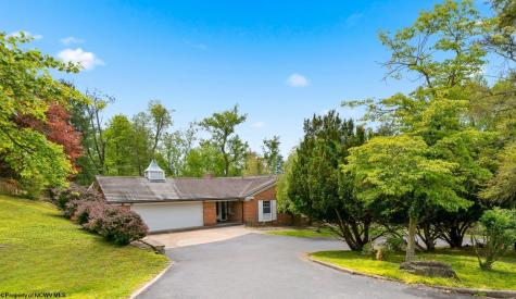 1188 Sands Drive Fairmont WV 26554