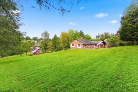 1188 Sands Drive Fairmont WV 26554