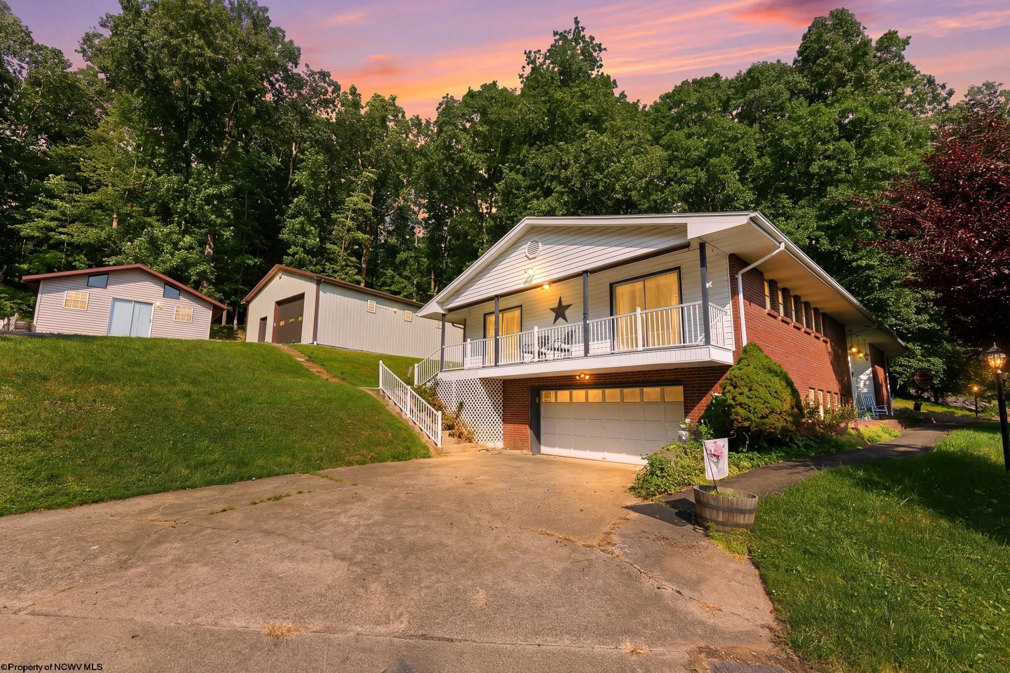 105 Jaynes Drive Fairmont WV 26554