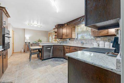 105 Jaynes Drive Fairmont WV 26554