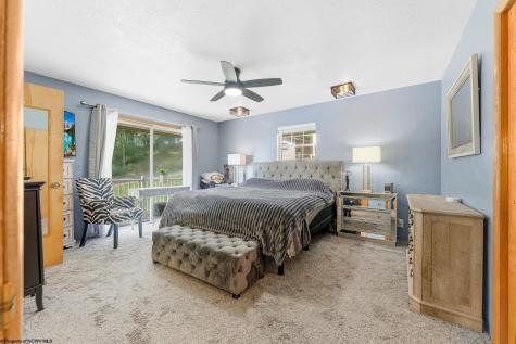 105 Jaynes Drive Fairmont WV 26554