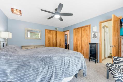 105 Jaynes Drive Fairmont WV 26554