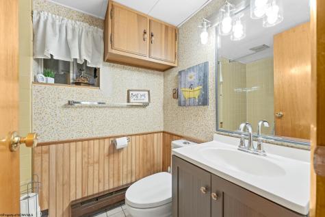 105 Jaynes Drive Fairmont WV 26554
