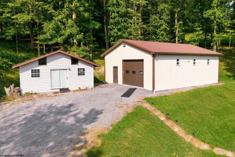 105 Jaynes Drive Fairmont WV 26554