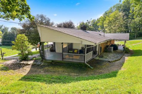 105 Jaynes Drive Fairmont WV 26554
