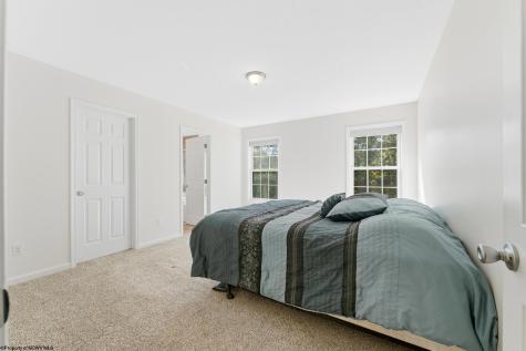 425 Oakmont Court Maidsville WV 26541