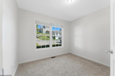 425 Oakmont Court Maidsville WV 26541