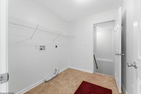 425 Oakmont Court Maidsville WV 26541
