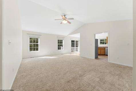 425 Oakmont Court Maidsville WV 26541