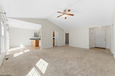 425 Oakmont Court Maidsville WV 26541