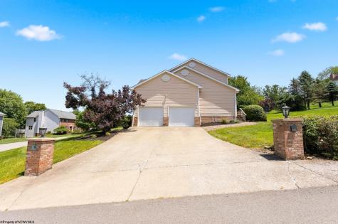 1017 Brettwald Drive Morgantown WV 26508