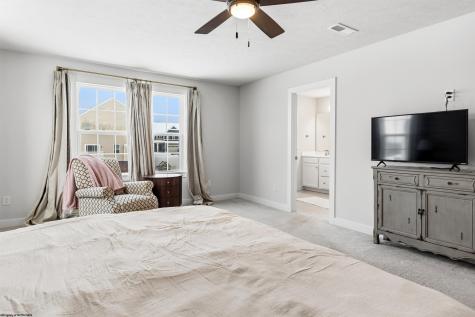 234 Falling Water Lane Morgantown WV 26508