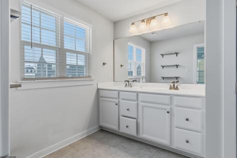 234 Falling Water Lane Morgantown WV 26508