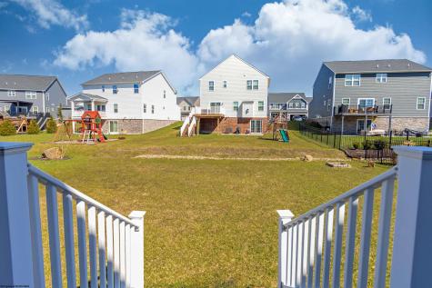 234 Falling Water Lane Morgantown WV 26508